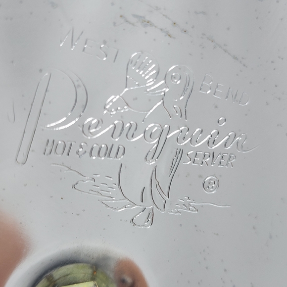 Vintage West Bend Penguin Hot & Cold Server Ice Bucket - Picture 8 of 12